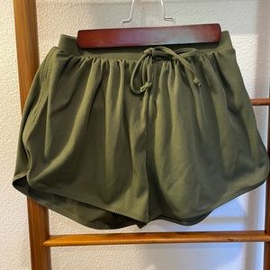 Women’s Shorts